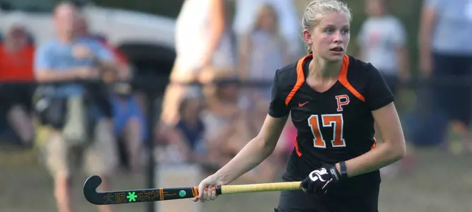 No. 20 Field Hockey Hits the Road for Games Against Harvard, No. 2 UConn