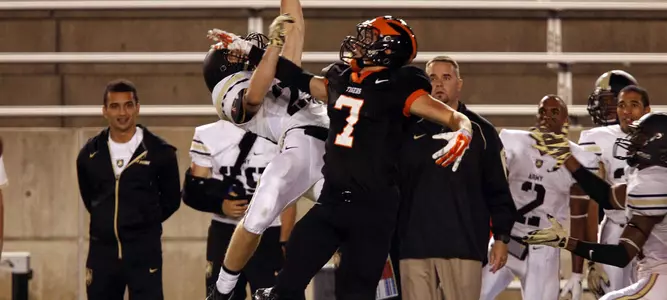 Princeton Sprint Football Drops 2015 Home Opener to Army