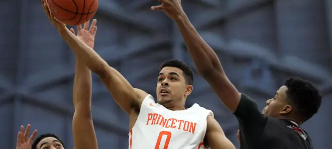 Men's Basketball Ends Finals Break, Rolls Past Bryn Athyn