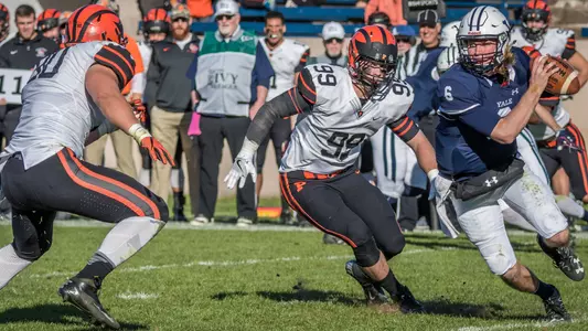 DL Yale