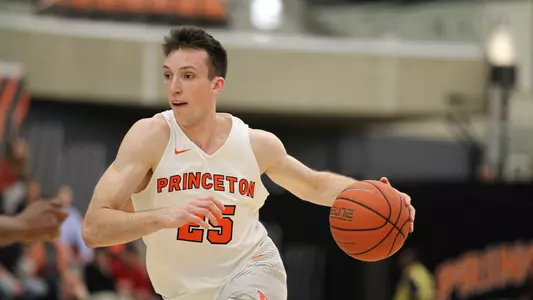 Steven Cook drives to the basket.