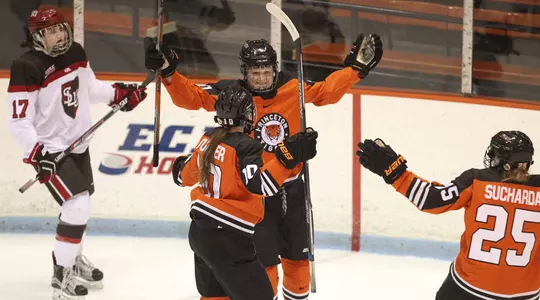 No. 8 Princeton Women's Hockey Forces Game 3 with 4-3 Win
