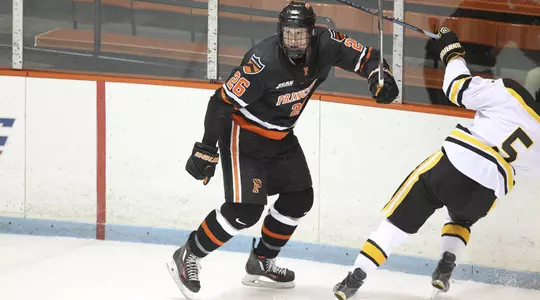 Men's Hockey Faces Union and No. 17 Rensselaer on the Road