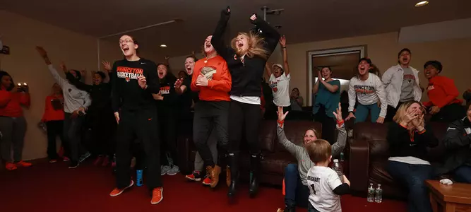 DANCING! Women's Hoops Heading to the NCAA Tournament!