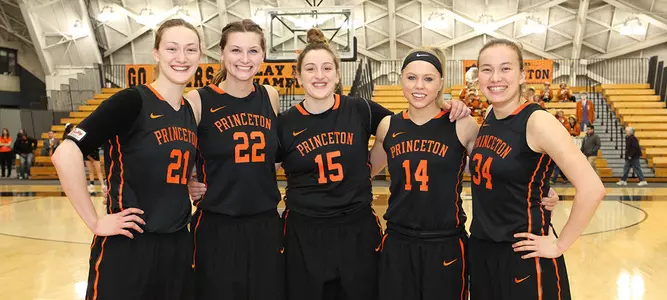 Women's Basketball Wins on Senior Night, Will Play Penn for Ivy Title