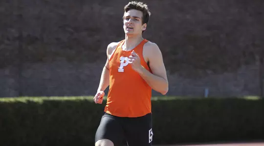 Kelly & Cook Win Throws; Burns PRs in Decathlon