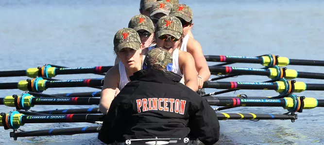 Lightweight Women Send 8+, 2x Into IRA National Finals