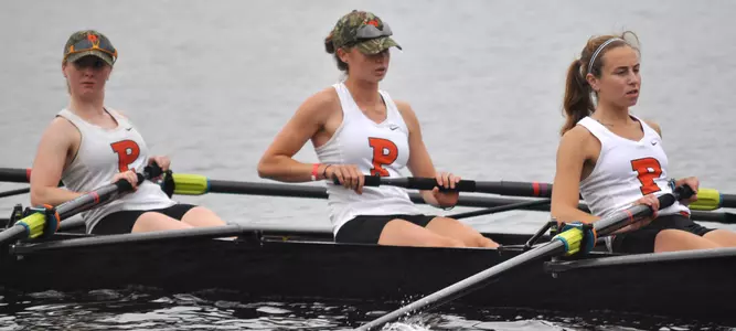 Women's Lightweights Complete Rebuilding Season With Two IRA Finals