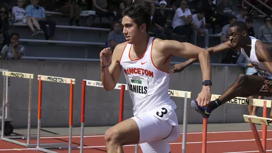 Daniels Mens Track