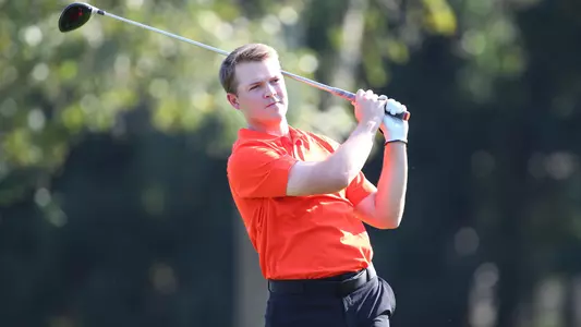 Princeton University men's golf action, Princeton, NJ, September 11 2019.