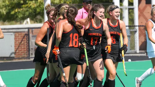 Princeton Field Hockey - Jubo UConn