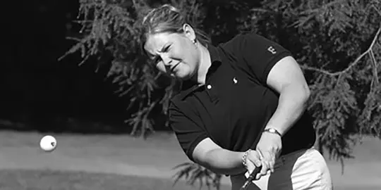 Action photo of golfer Avery Kiser, Class of 2005