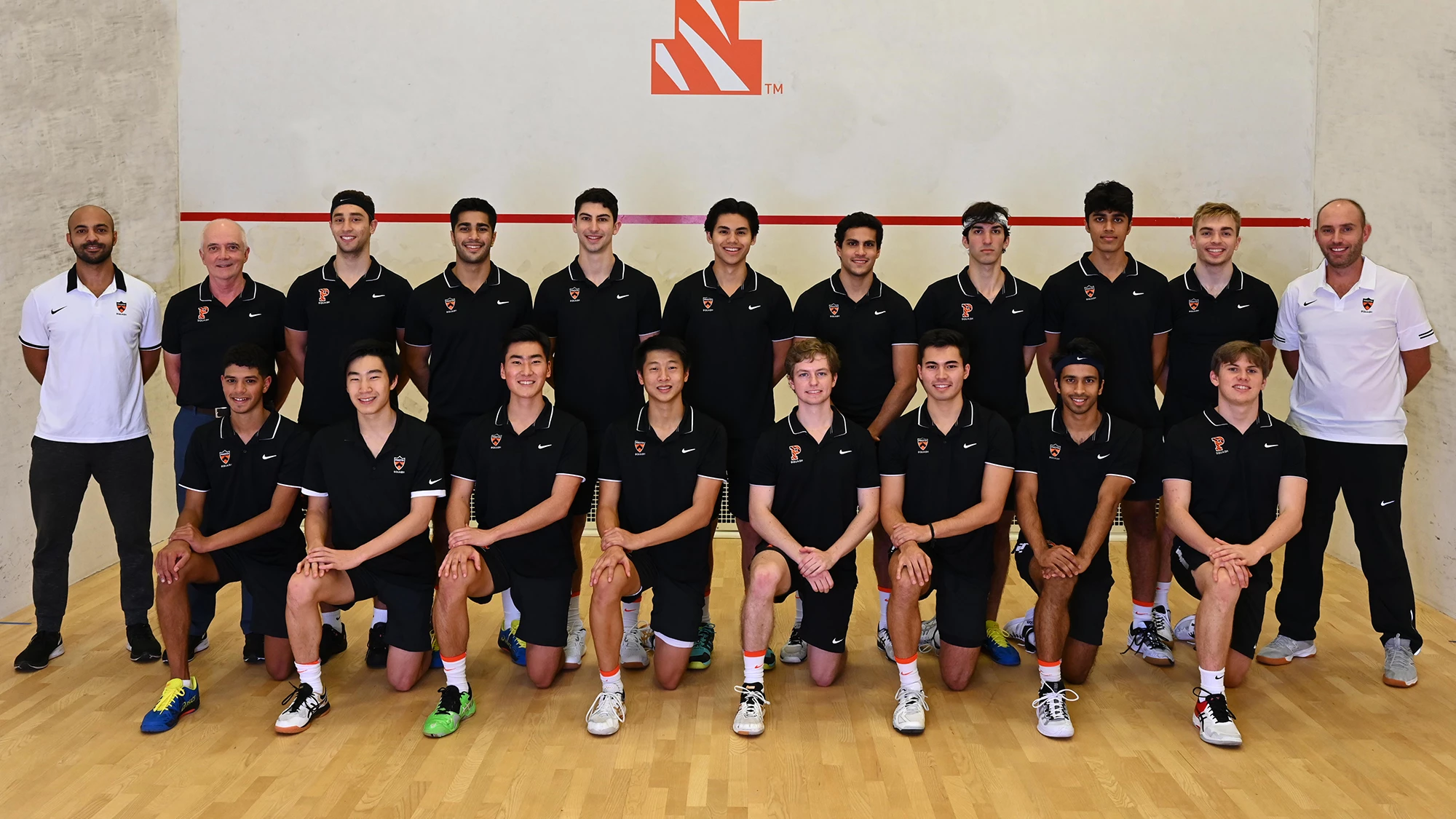 men's squash team photo 2021-22