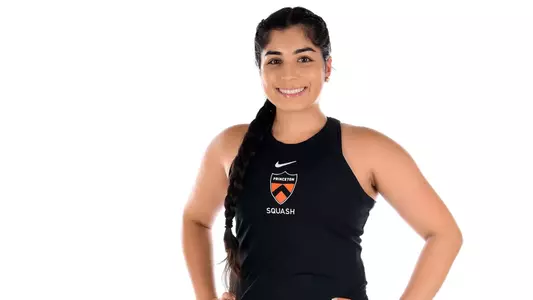 Saachi Singh posed photo