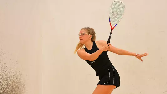 Elle Ruggiero action photo