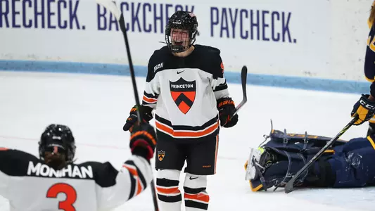 Annie Kuehl 2021 vs Quyinnipiac