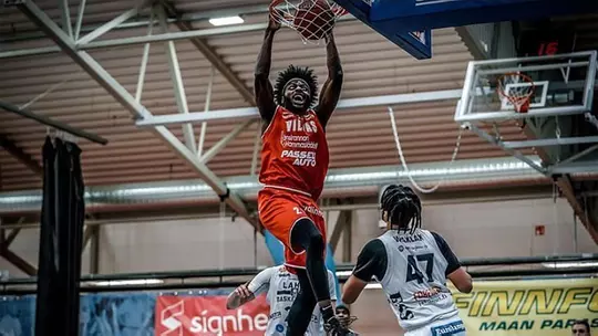 Myles Stephens