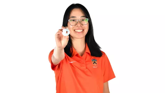 Tiffany Kong posed photo