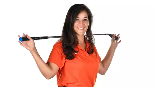 Sophie Siminoff posed photo