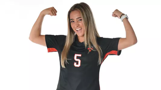 Amy Paternoster posed photo