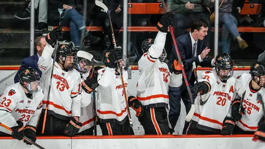 Men's Ice Hockey Bench 2021-22