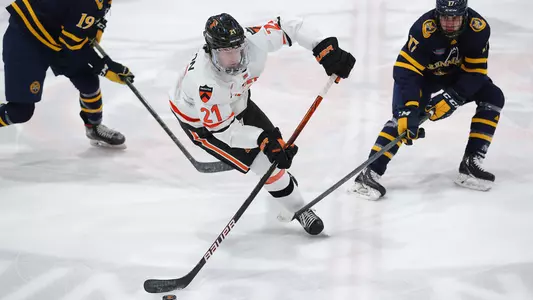 Pito Walton versus Quinnipiac 2022