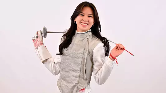 Elizabeth He posed photo