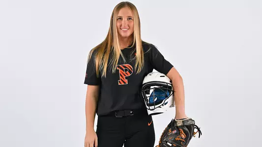 Ashley McDonald posed photo