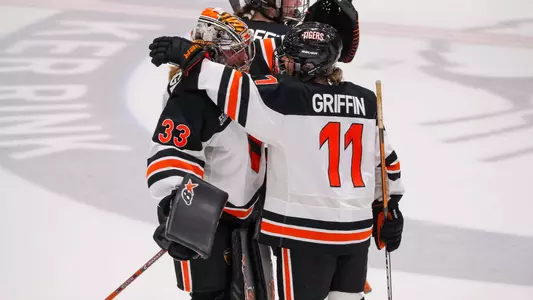 Rachel McQuigge and Shannon Griffin hug
