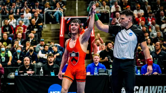 Pat Glory in the 2022 NCAA semifinals
