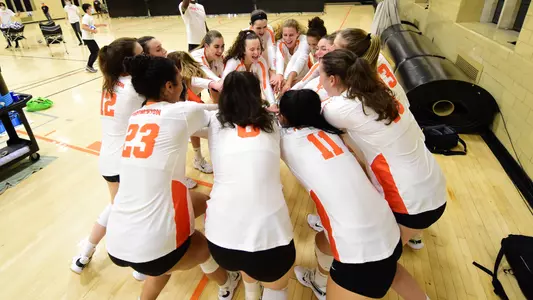 WVB PREGAME HUDDLE