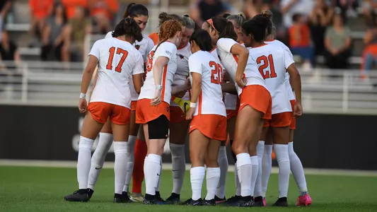 women's soccer huddle photo