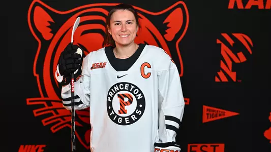 Kate Monihan posed photo