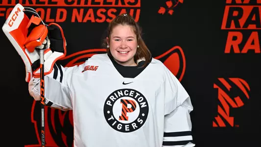 Jennifer olnowich posed photo