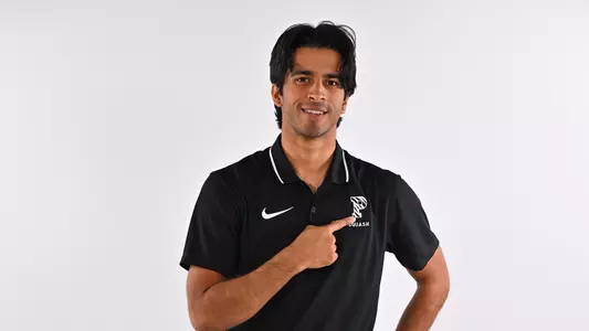 arin mukherjee posed photo