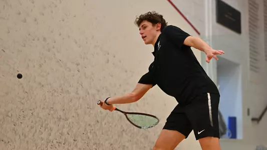 hollis robertson action photo