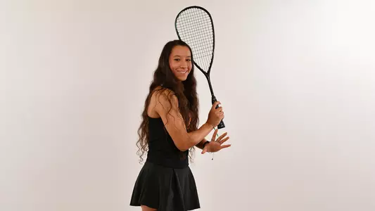 Zeina Zein posed photo