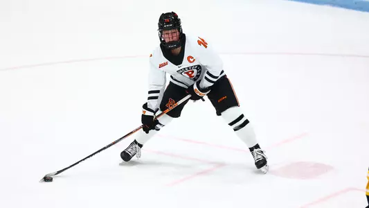 Sarah Fillier action photo
