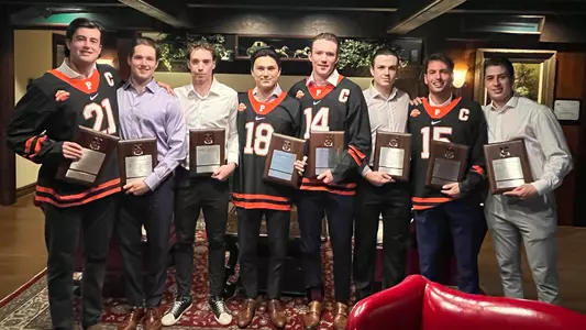 2023 Men's Hockey Award Winners