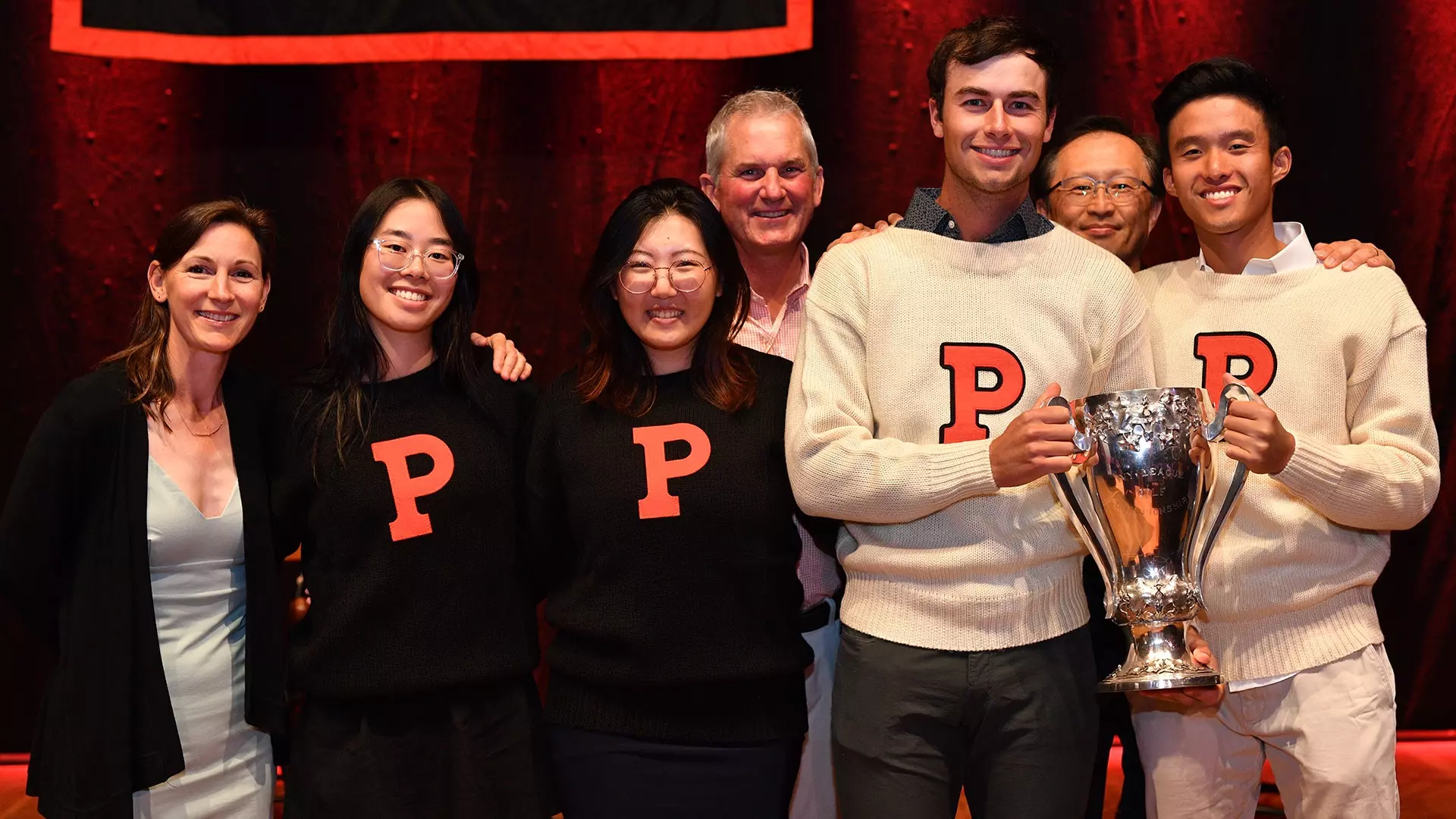 Mens and Womens golf coaches and seniors