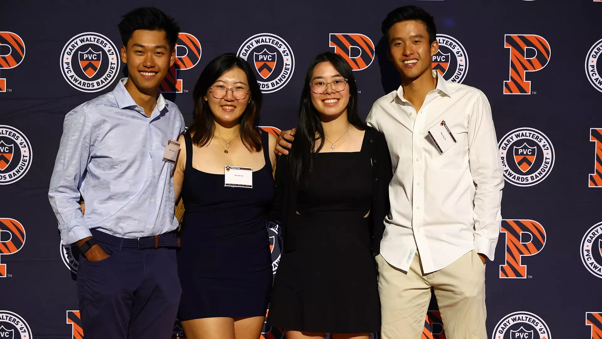 William Huang, Grace Ni, Tiffany Kong and Max Ting posed photo