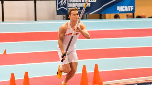 Sondre Guttormsen Indoor