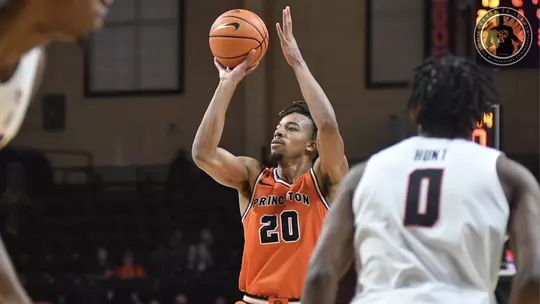 Tosan Evbuomwan jumpshot against Oklahoma State