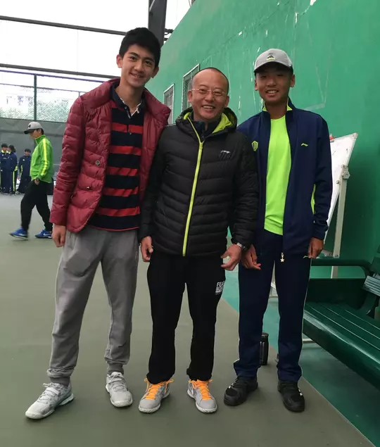 Fnu Nidunjianzan with Dong Guo and friend.