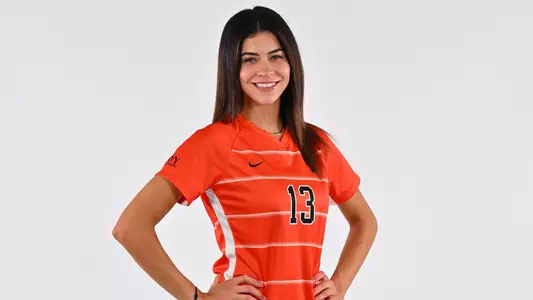 Lexi Hiltunen posed photo