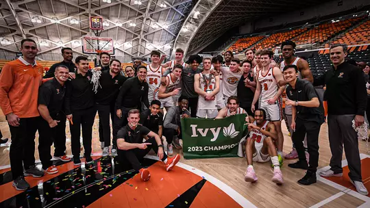 Men's Basketball 2023 Teamp Champs