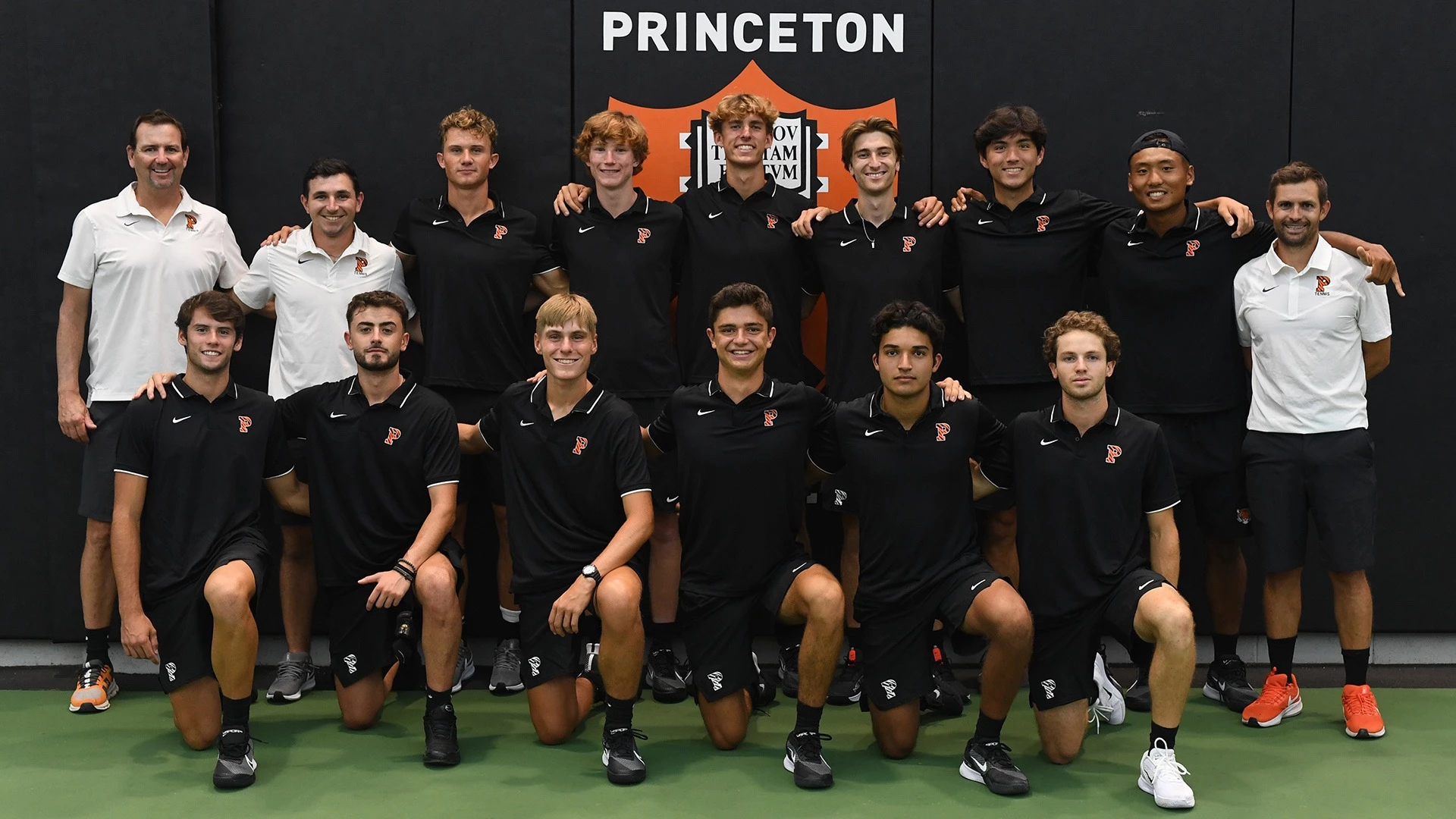 2023-24 MTEN Team Photo.