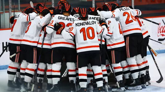 Men's Hockey Pregame Huddle 2024-25