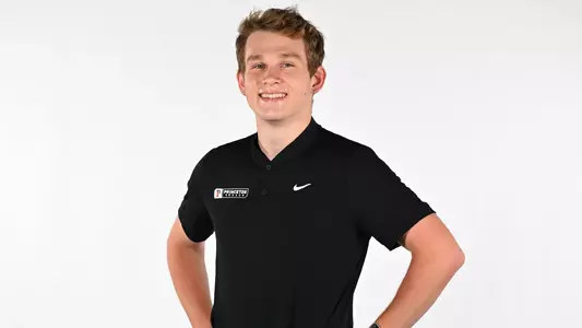David Beeson posed photo