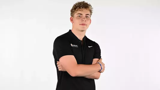 Mason Menin posed photo